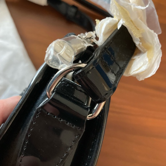 ++++FREE w $125 purchase++++
NWT Beijo shoulder bag, plaid, crossbody - Picture 6 of 17